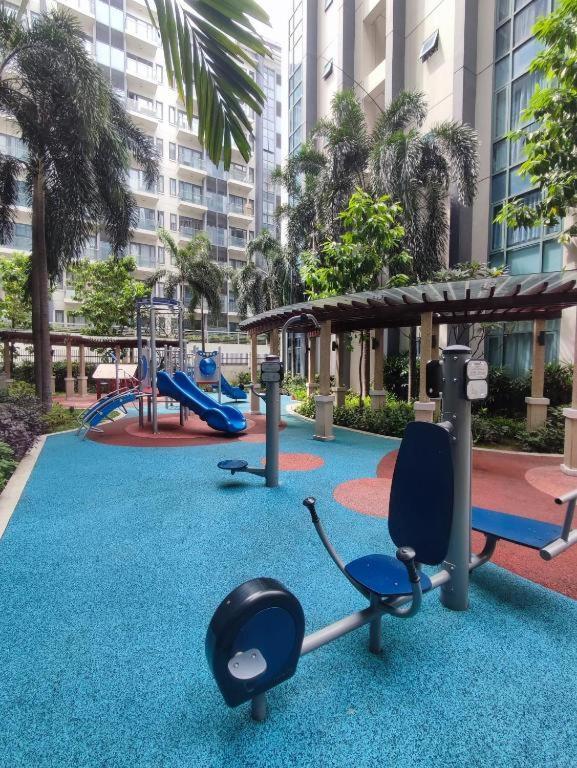 Two Palmtree Villas Newport Boulevard Near Naia 3 Pasay City 马尼拉 外观 照片
