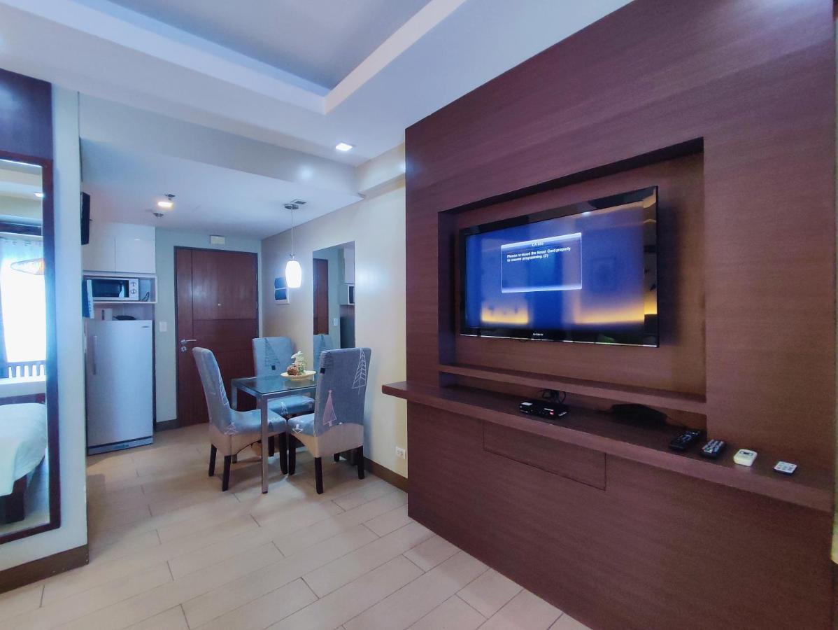 Two Palmtree Villas Newport Boulevard Near Naia 3 Pasay City 马尼拉 外观 照片
