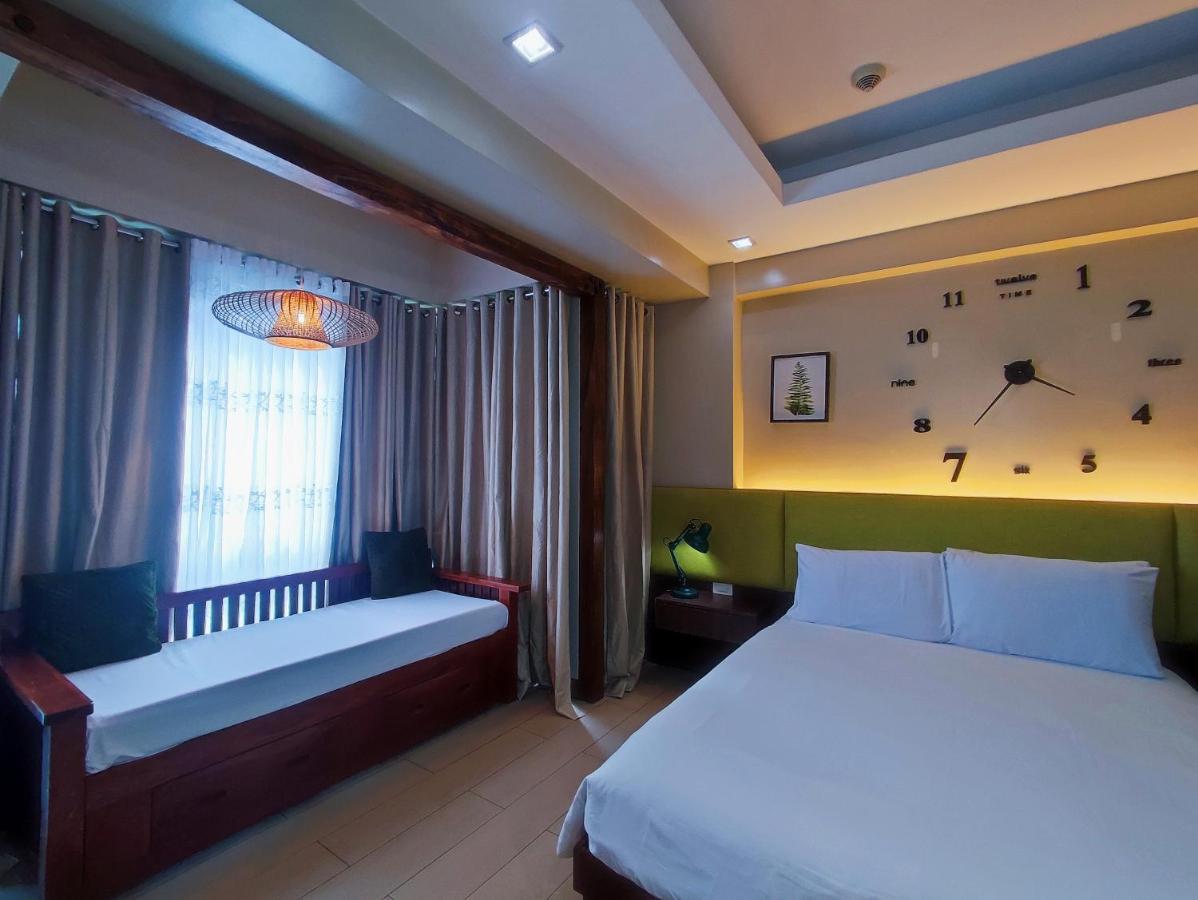 Two Palmtree Villas Newport Boulevard Near Naia 3 Pasay City 马尼拉 外观 照片